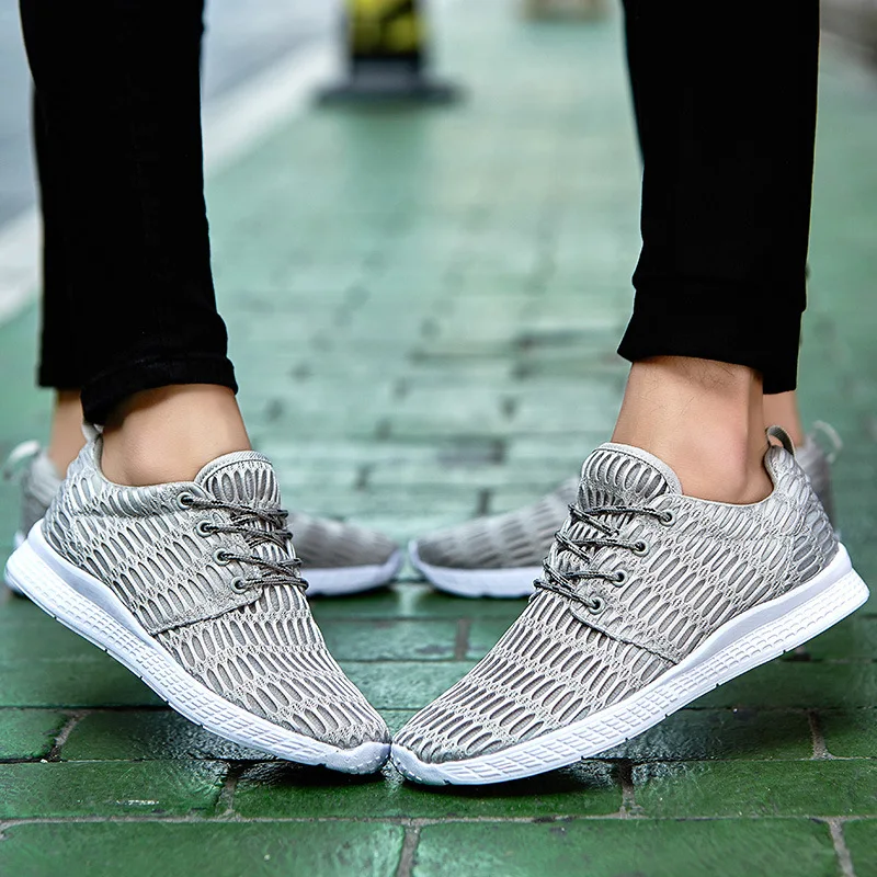 Shoe Men Sneakers Male Trainers Tenis Masculino Adulto Breathable Footwear Sapato Masculino Unisex couple Walking Flats Large 46
Shoe Men Sneakers Male Trainers Tenis Masculino Adulto Breathable Footwear Sapato Masculino Unisex couple Walking Flats Large 46