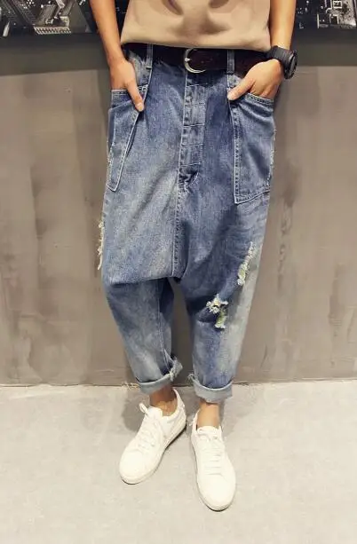 2020 autumn fashion new men's big pants pants hanging pants male harem pants hole cats nine pants men's jeans
2020 autumn fashion new men's big pants pants hanging pants male harem pants hole cats nine pants men's jeans