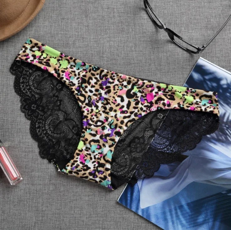 New Women Sexy Lace Seamless Underwear T Panties G String Ladies Female Floral Printed Traceless Briefs Lingerie Tanga Thong 101
New Women Sexy Lace Seamless Underwear T Panties G String Ladies Female Floral Printed Traceless Briefs Lingerie Tanga Thong 101