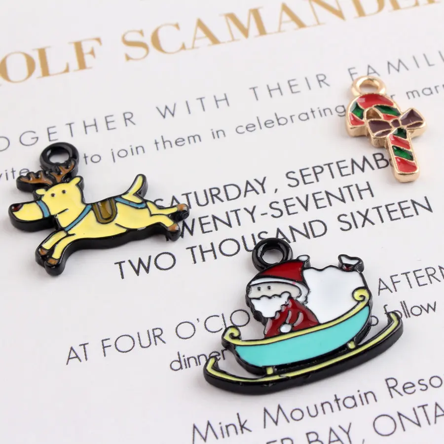 New Christmas serie Enamel Charms Santa Claus Elk Gift Stick Charms For Jewelry Making Necklace Bracelet Earrings Accessories
New Christmas serie Enamel Charms Santa Claus Elk Gift Stick Charms For Jewelry Making Necklace Bracelet Earrings Accessories
