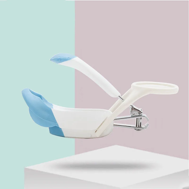 Easy to Carry Baby Super Clear Magnifying Glass Nail Clippers Baby Nail Scissors Anti-meat Nail Clippers
Easy to Carry Baby Super Clear Magnifying Glass Nail Clippers Baby Nail Scissors Anti-meat Nail Clippers