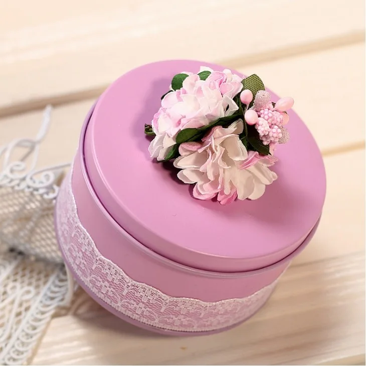 200pcs Unique Flower Decor Wedding Round Tinplate Candy Box Chocolate Gifts Boxes European Lace Candy Boxes 75*75*45mm wen4766
200pcs Unique Flower Decor Wedding Round Tinplate Candy Box Chocolate Gifts Boxes European Lace Candy Boxes 75*75*45mm wen4766
