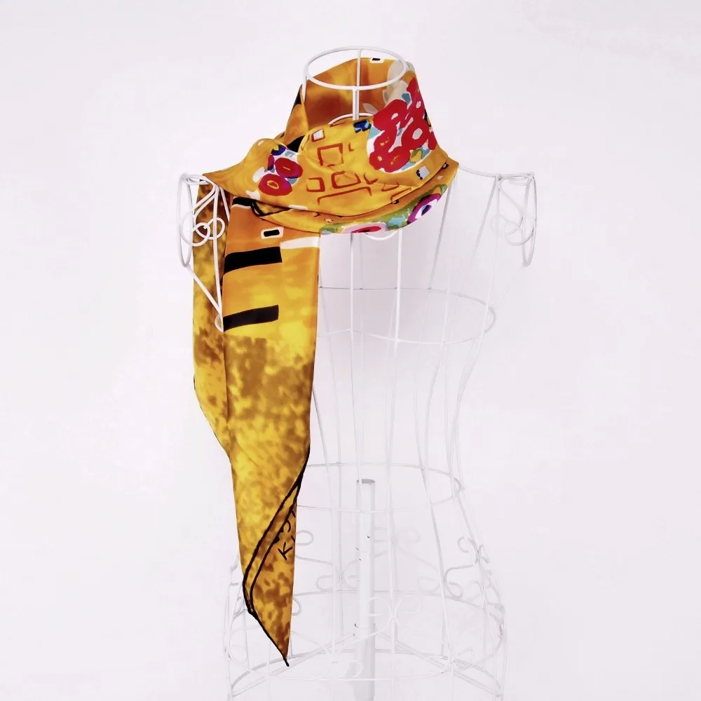 Women's Silk Scarf Headscarf Bandana Capes Charming Kiss Pattern Oil Painting Scarves Gustav Klimt's The Kiss
Women's Silk Scarf Headscarf Bandana Capes Charming Kiss Pattern Oil Painting Scarves Gustav Klimt's The Kiss