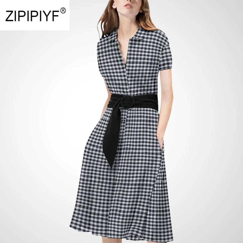Zomerjurk dames 2019 Vintage Ladies Dresses women Plaid Elegant retro A-line dress Fashion Shirt vestidos AB452
Zomerjurk dames 2019 Vintage Ladies Dresses women Plaid Elegant retro A-line dress Fashion Shirt vestidos AB452