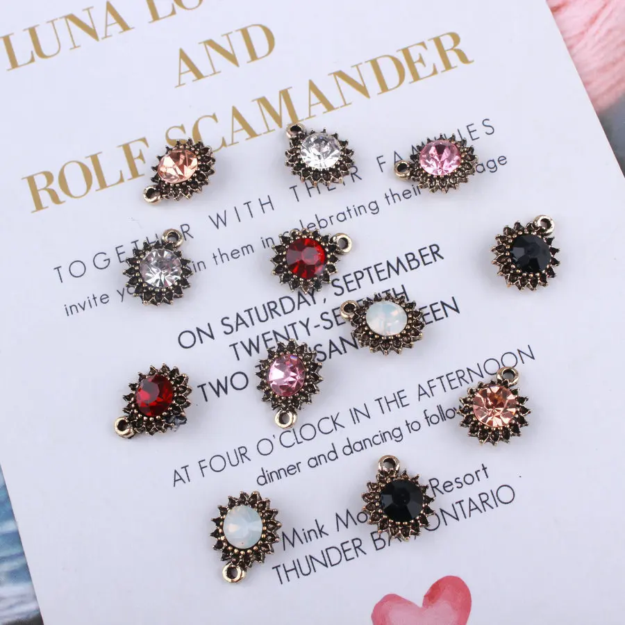 50 шт./лот антизолотистые Подвески с 3D имитацией кристаллов и цветов для ожерелья и сережек своими руками модные ювелирные изделия Аксессуар...
50 шт./лот антизолотистые Подвески с 3D имитацией кристаллов и цветов для ожерелья и сережек своими руками модные ювелирные изделия Аксессуар...