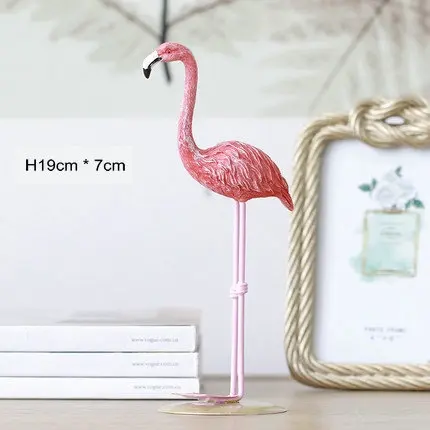 Ins Fashion Flamingo Ornaments Home Decor Resin Craft Animal Decorative Figurines Desk Decoration Wedding Lovers Creative Gift
Ins Fashion Flamingo Ornaments Home Decor Resin Craft Animal Decorative Figurines Desk Decoration Wedding Lovers Creative Gift