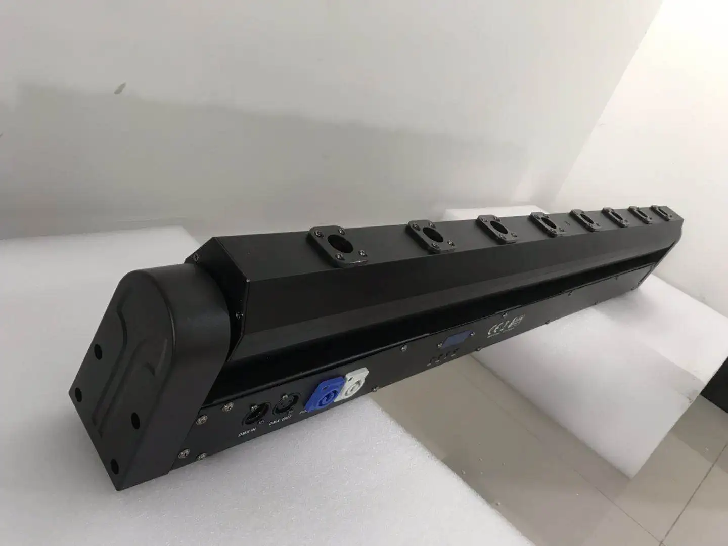 Hot sale 500mw 8 eye red moving head laser stage light eight head laser bar beam dmx dj lighting for disco party
Hot sale 500mw 8 eye red moving head laser stage light eight head laser bar beam dmx dj lighting for disco party