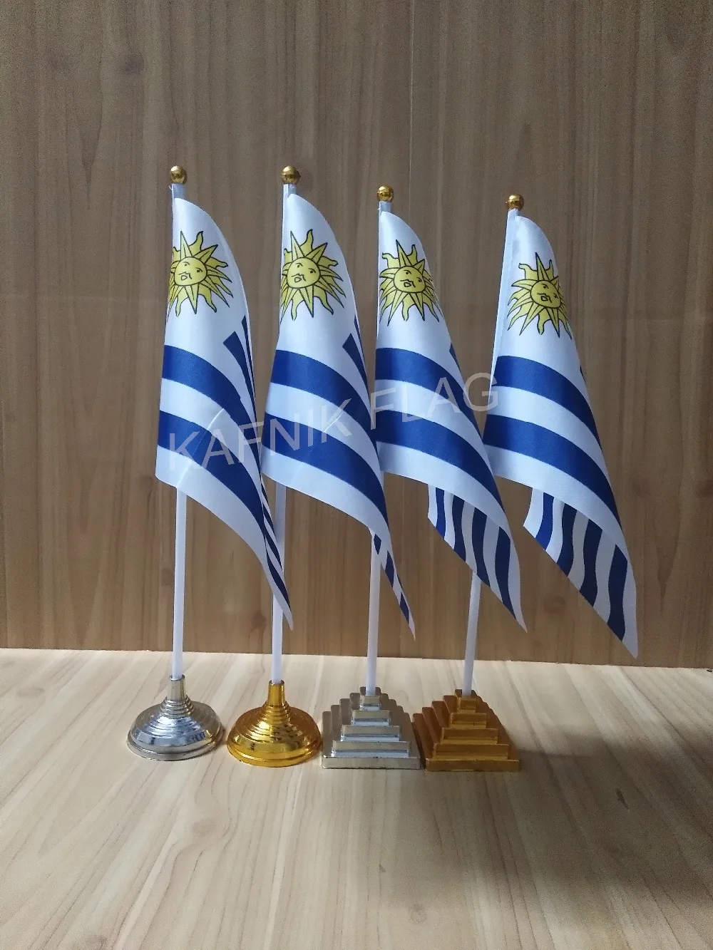 KAFNIK,5/10pcs a lot Uruguay table desk flag banner 14*21cm flag /Plastic flags or suction cups for your choice free shipping
KAFNIK,5/10pcs a lot Uruguay table desk flag banner 14*21cm flag /Plastic flags or suction cups for your choice free shipping