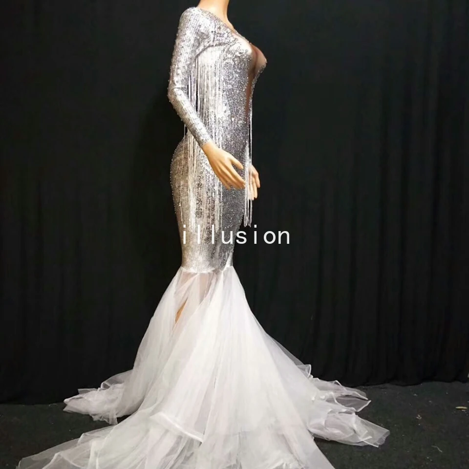 Sparkly Silver Rhinestones White Voile Tail Dress Women's Evening Prom Floor-length Long Party Dress Singer Performance Costume
Sparkly Silver Rhinestones White Voile Tail Dress Women's Evening Prom Floor-length Long Party Dress Singer Performance Costume