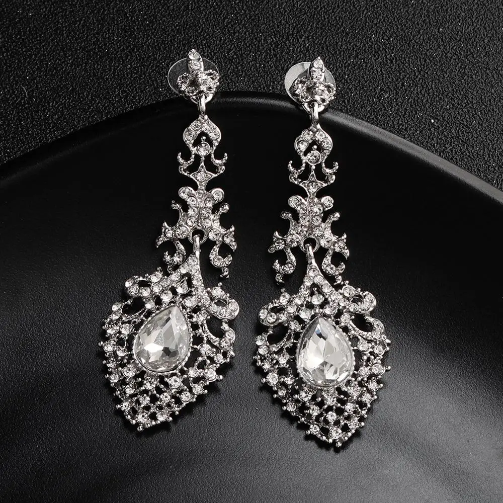 Vintage Girls Earrings 2 Colors Water Drop Party Drop Earrings Women Bridal Jewelry Accessories for Ladies
Vintage Girls Earrings 2 Colors Water Drop Party Drop Earrings Women Bridal Jewelry Accessories for Ladies