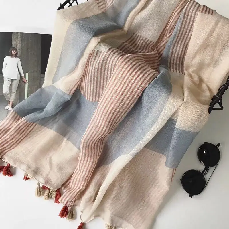 Scarves women 2018,Cotton viscose scarf,muslim hijab,shawls and scarves,head wrap,muffler,Cotton stripe scarf,geometric shawl
Scarves women 2018,Cotton viscose scarf,muslim hijab,shawls and scarves,head wrap,muffler,Cotton stripe scarf,geometric shawl