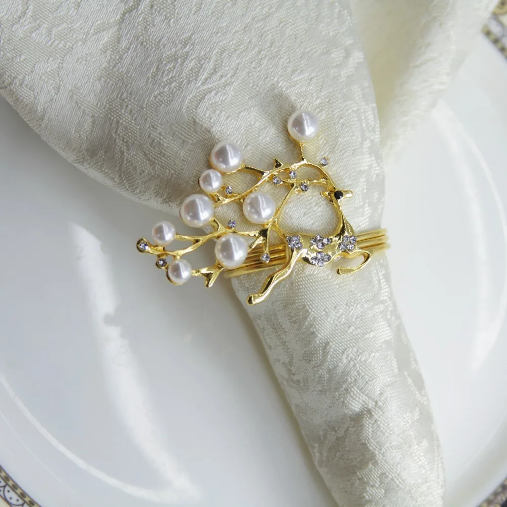 qn19012201 free shipping Silver Gold Reindeer with pearl napkin ring wedding holiday decoration , cheap napkin holder 12 pcs
qn19012201 free shipping Silver Gold Reindeer with pearl napkin ring wedding holiday decoration , cheap napkin holder 12 pcs