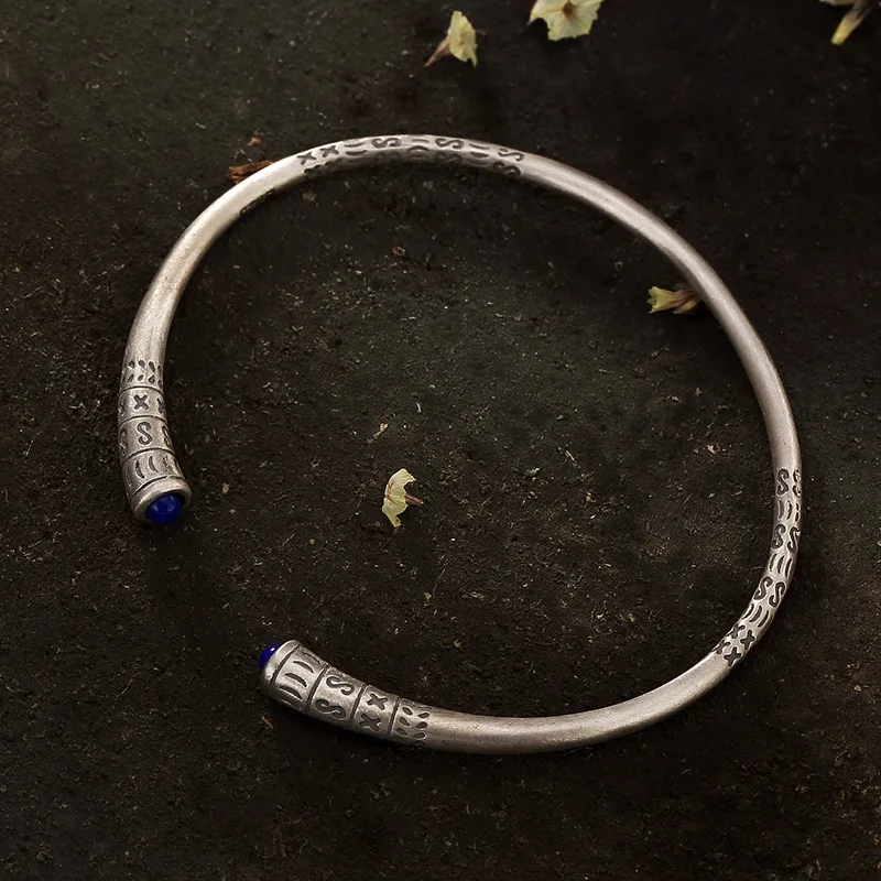Silver S925 Pure Silver Antique, Matte Pattern Mosaic, Lapis Lazuli St2018 Lady, Open High-end Bracelet Wholesale
Silver S925 Pure Silver Antique, Matte Pattern Mosaic, Lapis Lazuli St2018 Lady, Open High-end Bracelet Wholesale