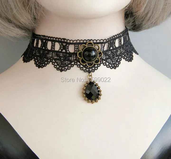 Vintage Hollow Out Lace Necklace Black Handmade Flower Charm Ornament Choker Temperament Harajuku Gothic Female Jewelleries
Vintage Hollow Out Lace Necklace Black Handmade Flower Charm Ornament Choker Temperament Harajuku Gothic Female Jewelleries