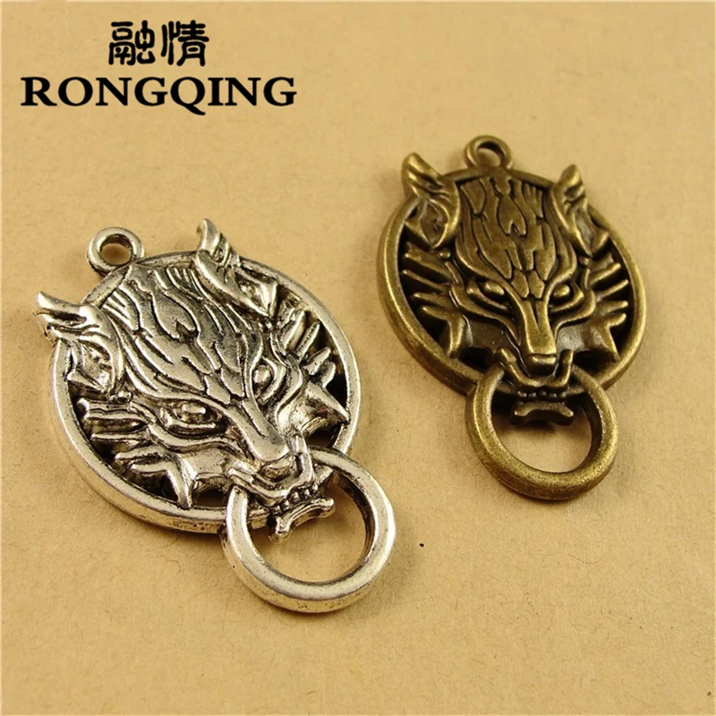 RONGQING 50pcs/lot 41*28MM Wolf Head Pendant Animal Jewelry Charms Handmade 2 Colors Available
RONGQING 50pcs/lot 41*28MM Wolf Head Pendant Animal Jewelry Charms Handmade 2 Colors Available