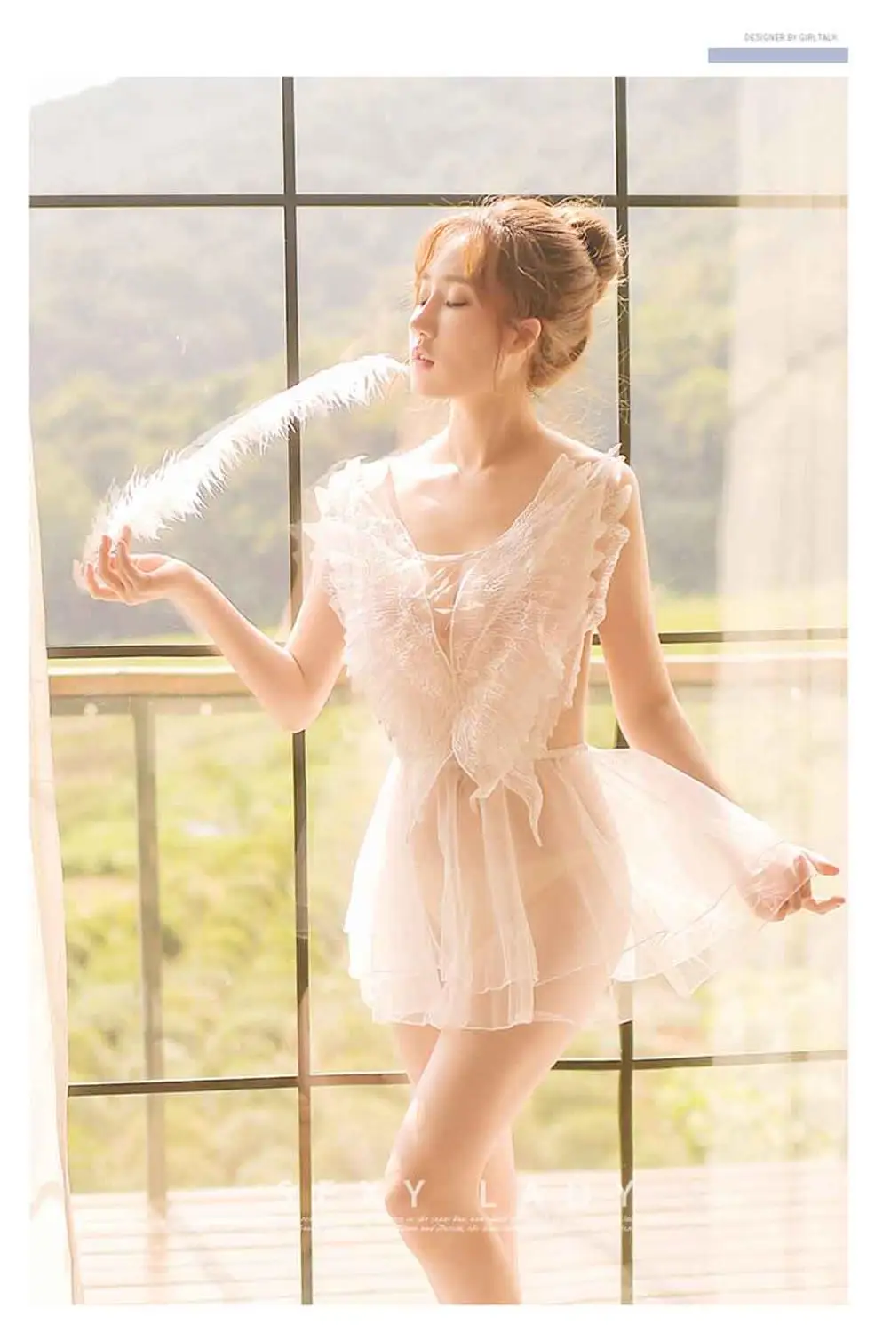 Sexy lingerie angel wings perspective mesh cross straps bare back sexy lace strap pajamas nightdress
Sexy lingerie angel wings perspective mesh cross straps bare back sexy lace strap pajamas nightdress