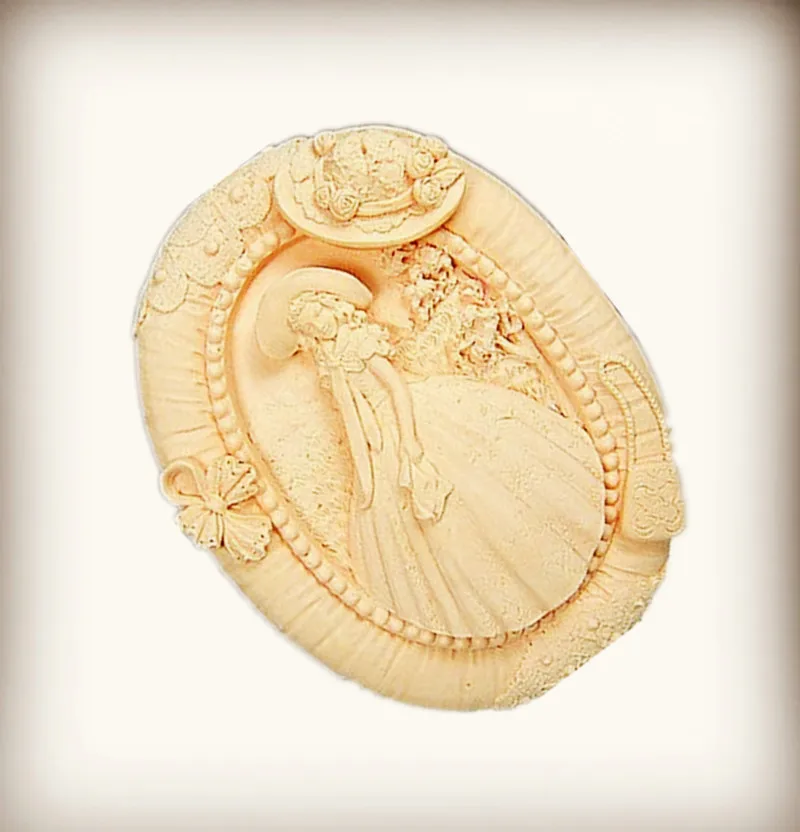 Romantic girl soap making tool Oval Soap Girl Pattern Silicone Mold Handmade Bath Soap Mold
Romantic girl soap making tool Oval Soap Girl Pattern Silicone Mold Handmade Bath Soap Mold