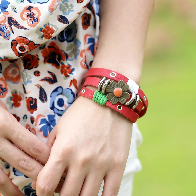 dankaishi Fashion Flower Red Leather Bracelet for Women Sunflower Charm Cute Simple Style Jewelry Multilayer Red Leather Bangle
dankaishi Fashion Flower Red Leather Bracelet for Women Sunflower Charm Cute Simple Style Jewelry Multilayer Red Leather Bangle