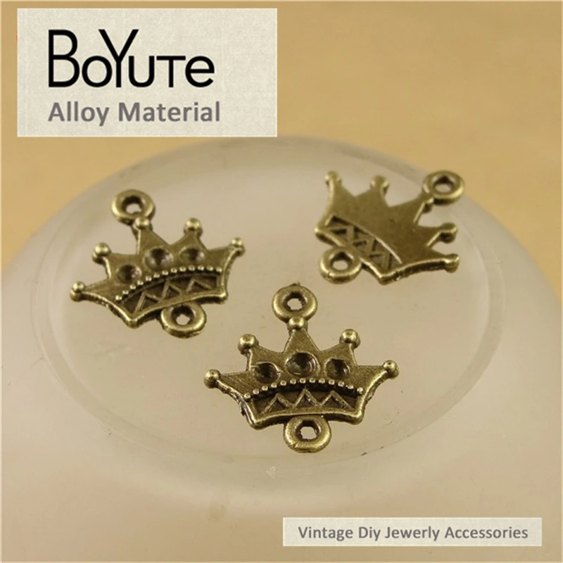 BoYuTe (100 шт./лот) 15*15 мм Античная бронзовая Металлическая корона соединитель подвеска-Шарм Diy ювелирные аксессуары Diy Ручная работа
BoYuTe (100 шт./лот) 15*15 мм Античная бронзовая Металлическая корона соединитель подвеска-Шарм Diy ювелирные аксессуары Diy Ручная работа
