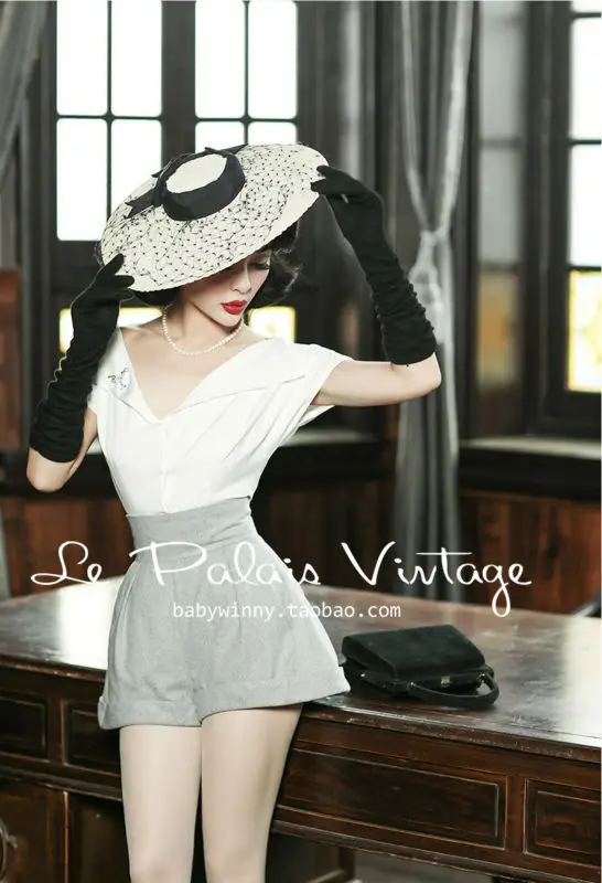 Le Palais Vintage limited edition of 50's elegant classic wearing a variety of law all-match white shirt/ button
Le Palais Vintage limited edition of 50's elegant classic wearing a variety of law all-match white shirt/ button