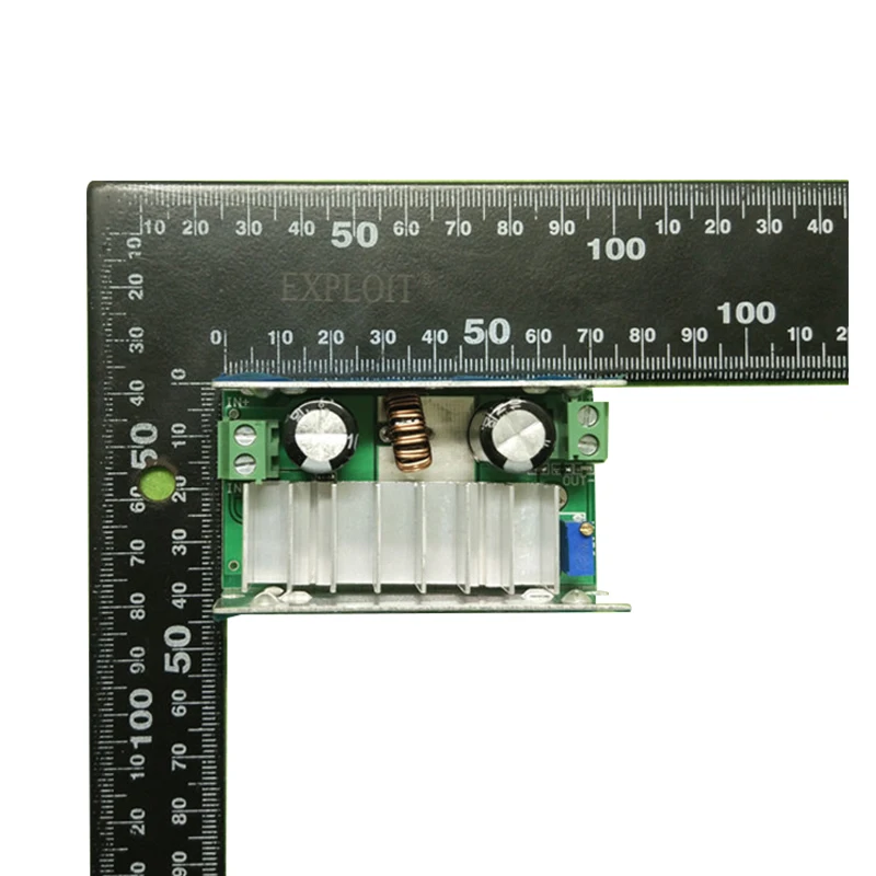 5pcs/lot 200W DC-DC Boost Converter 6-35V to 6-55V 10A Step Up Voltage Charger Power with Shell
5pcs/lot 200W DC-DC Boost Converter 6-35V to 6-55V 10A Step Up Voltage Charger Power with Shell
