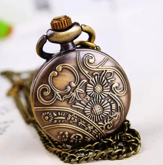 New Bronze antiques Fashion quartz Big Ben roses Good quality Necklace pocket watches gift
New Bronze antiques Fashion quartz Big Ben roses Good quality Necklace pocket watches gift