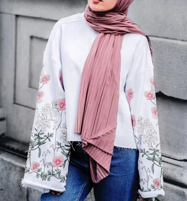 10 pcs/lot Fashion plain pleat bubble chiffon scarf wrinkle long stripe shawls hijab crumple pashmian muslim scarves/scarf
10 pcs/lot Fashion plain pleat bubble chiffon scarf wrinkle long stripe shawls hijab crumple pashmian muslim scarves/scarf