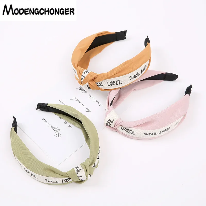 High Quality Headband Wide Side Knotted Hairband Turban Hair Bezel Letter Printed For Women Girls Hair Band Hair Accessories
High Quality Headband Wide Side Knotted Hairband Turban Hair Bezel Letter Printed For Women Girls Hair Band Hair Accessories