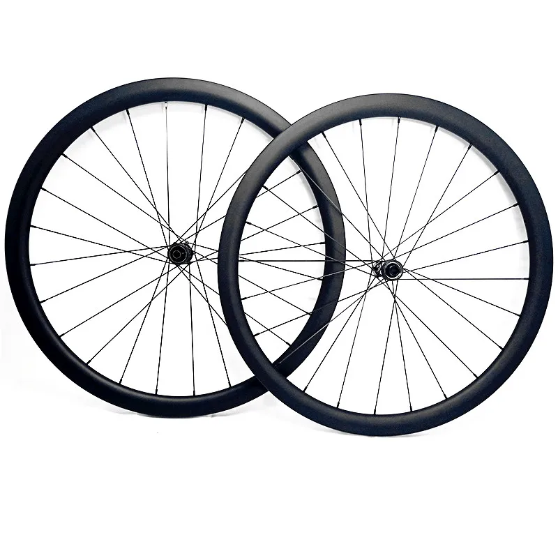 NOVATEC D411 412SB Central lock 6 nails 100x12 142x12mm 700c Wheels Road bike wheelset 38x26mm carbon rim road carbon disc wheel
NOVATEC D411 412SB Central lock 6 nails 100x12 142x12mm 700c Wheels Road bike wheelset 38x26mm carbon rim road carbon disc wheel