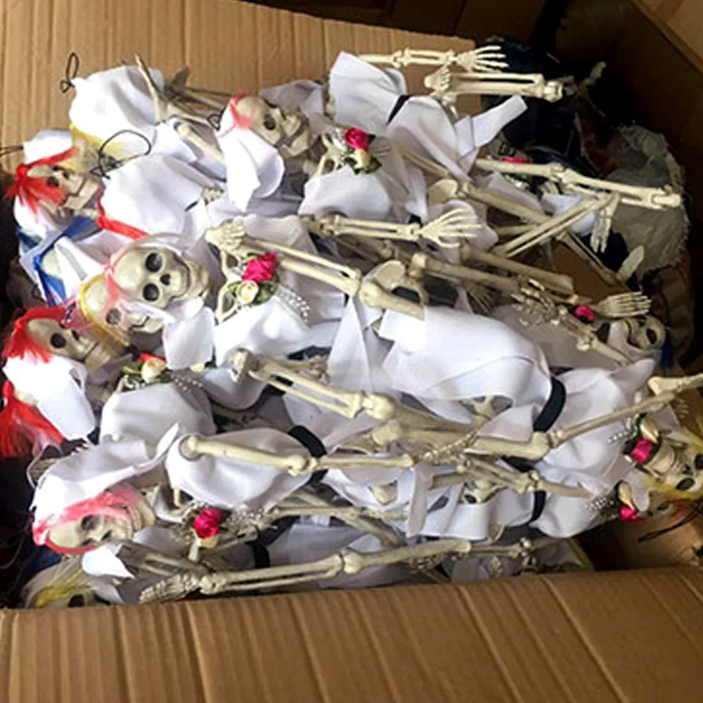 HBB Cool Skeleton Human Figures Model Mister Bride Skull Body Toy Halloween Novelty Gags Practical Jokes Toys
HBB Cool Skeleton Human Figures Model Mister Bride Skull Body Toy Halloween Novelty Gags Practical Jokes Toys