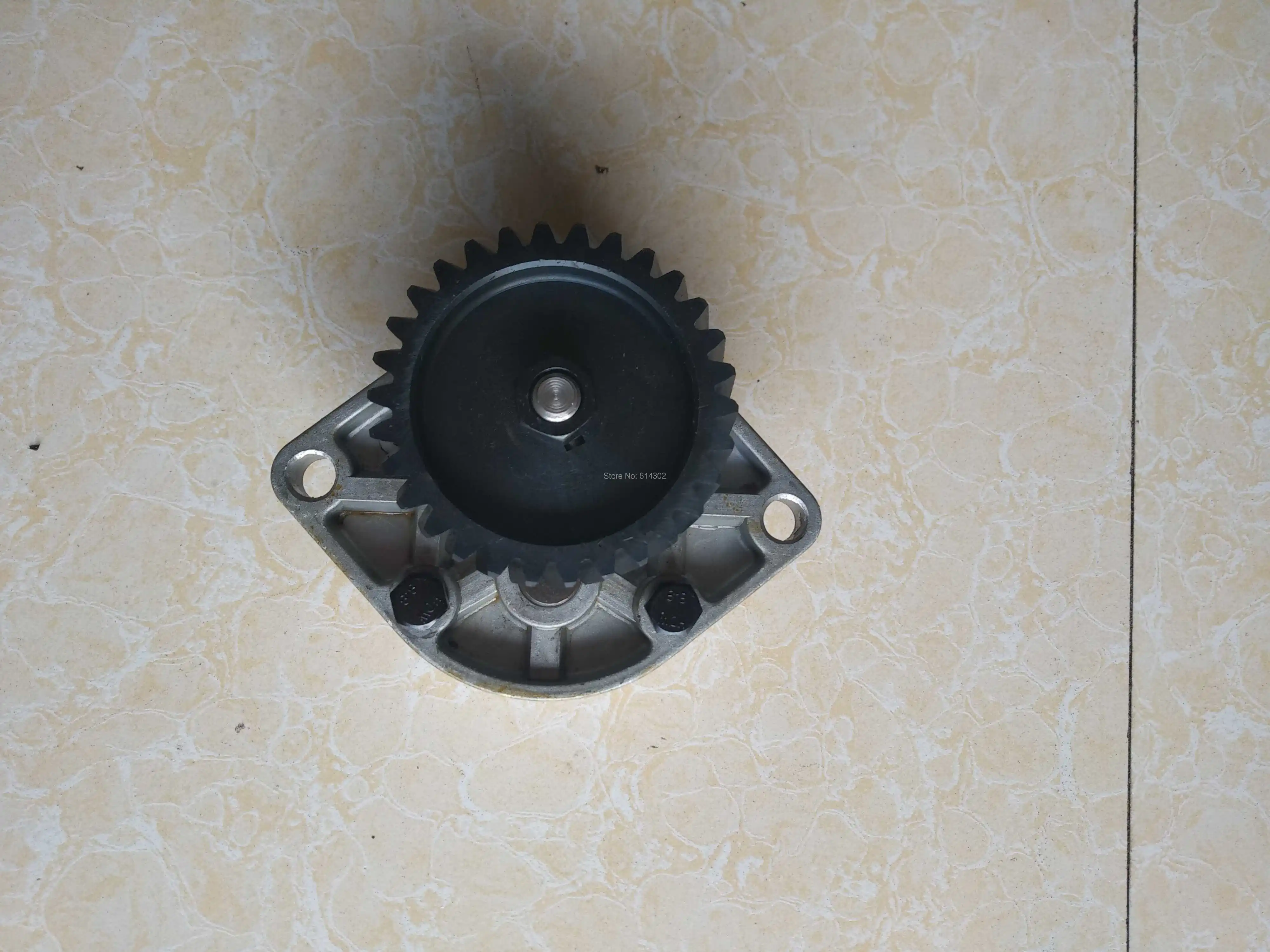 China supplier oil pump for Weichai Ricardo R4105ZD diesel engine parts for sale
China supplier oil pump for Weichai Ricardo R4105ZD diesel engine parts for sale
