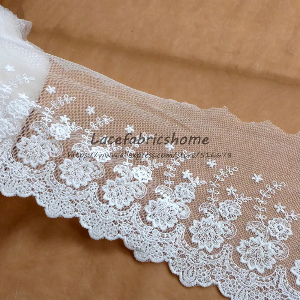 15yards* 22cm New fashion Fine mesh embroidery laceDIY Sewing Lace Fabric Garment Decor
15yards* 22cm New fashion Fine mesh embroidery laceDIY Sewing Lace Fabric Garment Decor