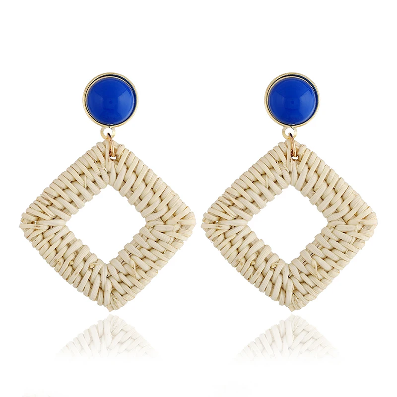 Fashion Hand-woven Women Rhombus Hollow Exquisite Bamboo Earrings Bohemian Ethnic Geometry Lady Personality Charm Sexy Earrings
Fashion Hand-woven Women Rhombus Hollow Exquisite Bamboo Earrings Bohemian Ethnic Geometry Lady Personality Charm Sexy Earrings