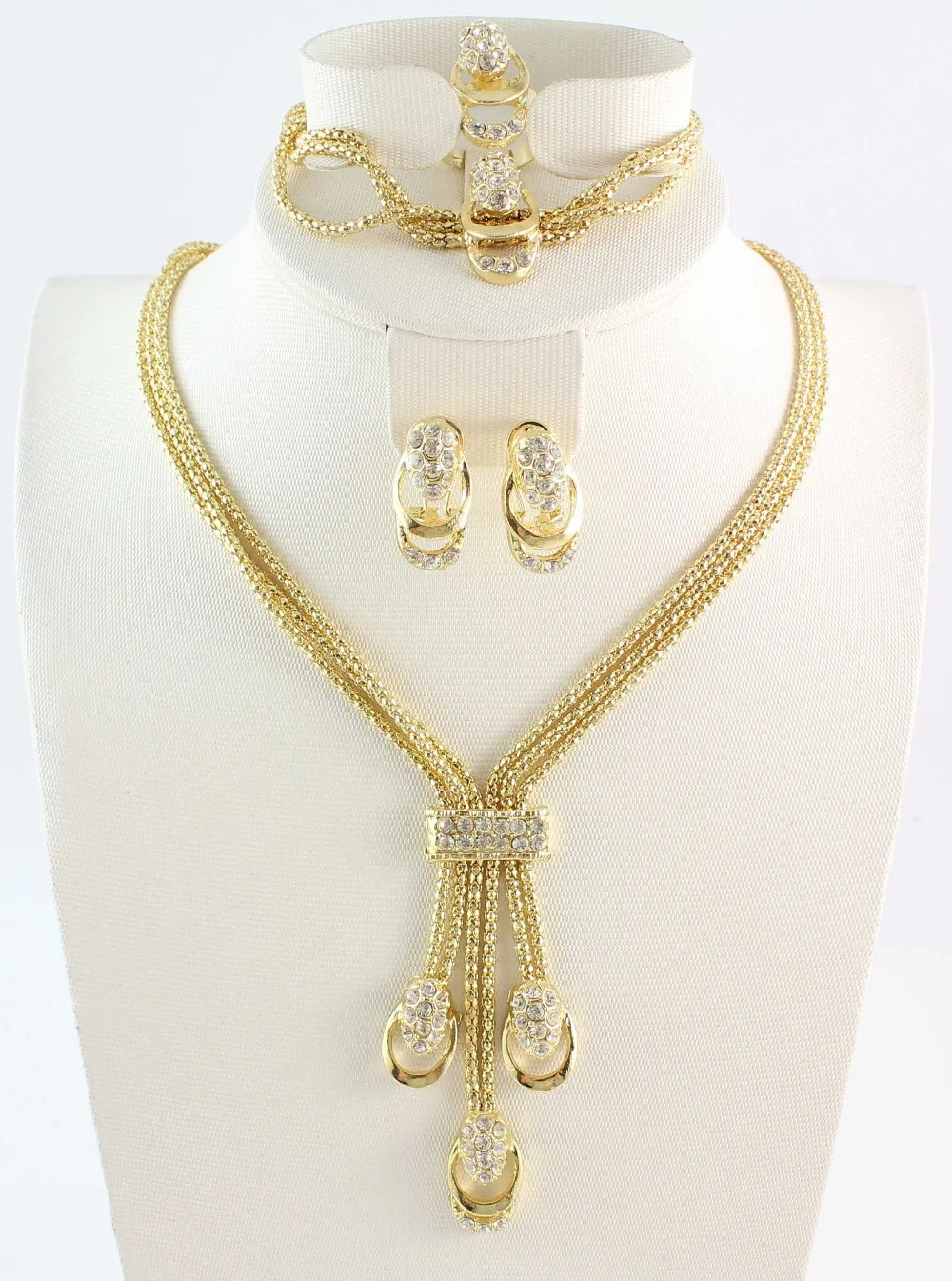 Free shipping hot sale costume jewelry set latest fashion trendy gold/silver plated Crystal jewelry set for women
Free shipping hot sale costume jewelry set latest fashion trendy gold/silver plated Crystal jewelry set for women