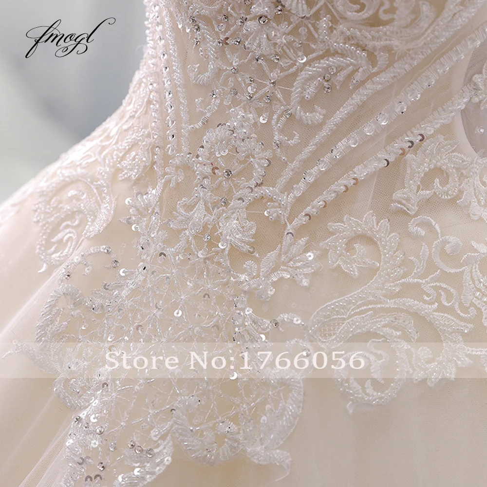 Fmogl Vestido De Noiva Sexy Backless A Line Wedding Dresses 2019 Cap Sleeve Appliques Beaded Royal Train Lace Bridal Dress
Fmogl Vestido De Noiva Sexy Backless A Line Wedding Dresses 2019 Cap Sleeve Appliques Beaded Royal Train Lace Bridal Dress