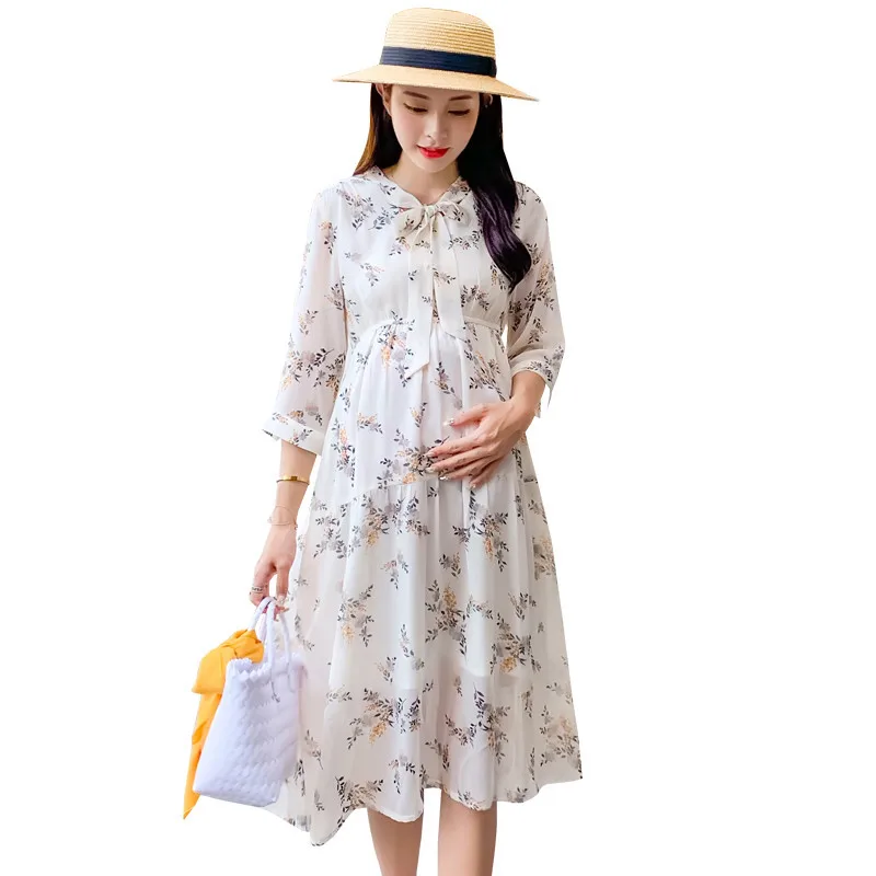 Maternity dresses pregnant woman clothes Turn-down position dress Short Sleeve Chiffon maternity Summer dress
Maternity dresses pregnant woman clothes Turn-down position dress Short Sleeve Chiffon maternity Summer dress