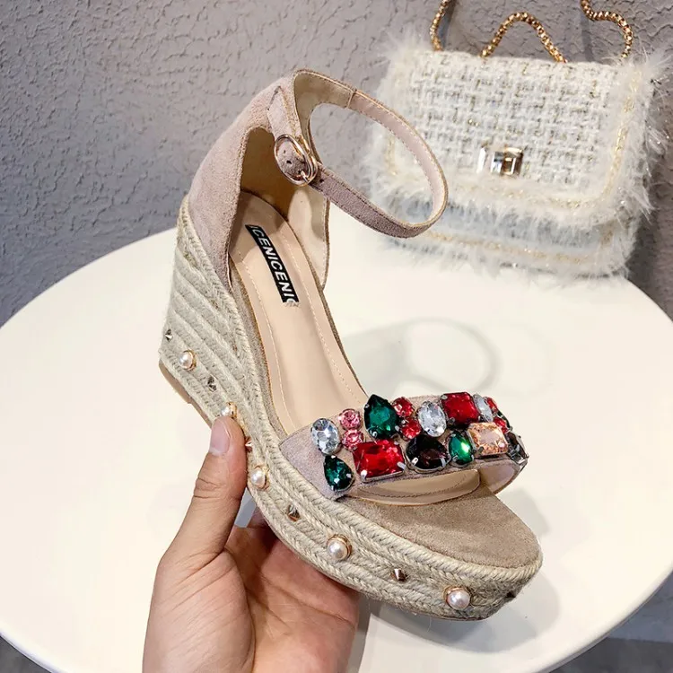 MLJUESE 2018 women sandals cow leather Gladiator black color crystal peep toe wedges sandalias fisherman shoes women sandals
MLJUESE 2018 women sandals cow leather Gladiator black color crystal peep toe wedges sandalias fisherman shoes women sandals