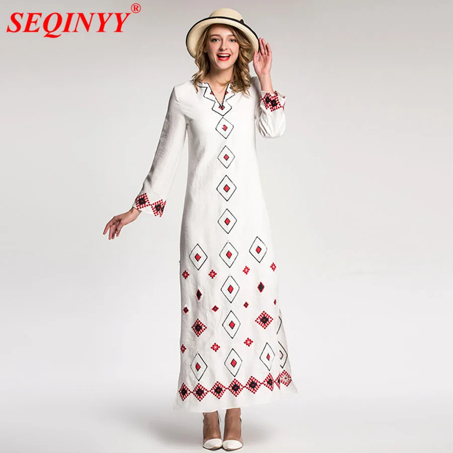 White Elegant Vintage Dress 2018 Spring New Fashion Long Sleeve Novelty Sequins V-Neck Plaids Embroidery Side-Split Long Dresses
White Elegant Vintage Dress 2018 Spring New Fashion Long Sleeve Novelty Sequins V-Neck Plaids Embroidery Side-Split Long Dresses
