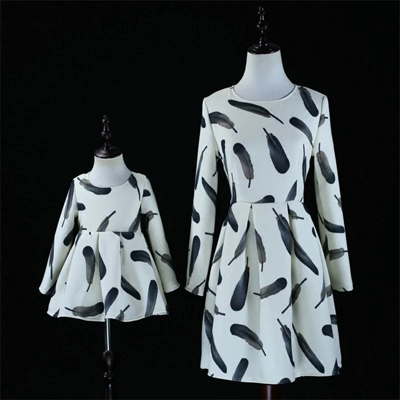 Осень-зима, женское, 3XL, для маленьких девочек, От 1 до 16 лет, детская одежда, подходящие платья для мамы и дочки, семейная одежда
Осень-зима, женское, 3XL, для маленьких девочек, От 1 до 16 лет, детская одежда, подходящие платья для мамы и дочки, семейная одежда