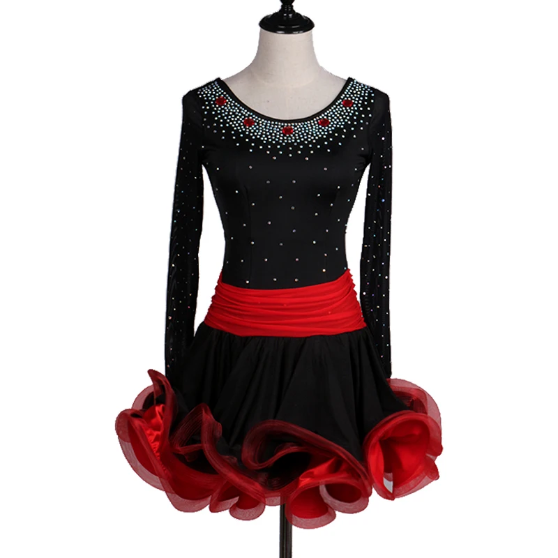 Latin dress ruffled dress hem rhinestones collar long sleeve fishbone hem latin dance one piece dress
Latin dress ruffled dress hem rhinestones collar long sleeve fishbone hem latin dance one piece dress