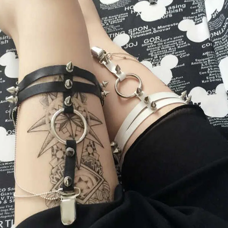 Sexy Women Garters Double Leg Belts Fashion 2016 Rivet harmless Handmade Leather Garters
Sexy Women Garters Double Leg Belts Fashion 2016 Rivet harmless Handmade Leather Garters