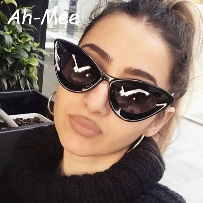 Small Vintage Sunglasses Women Cat Eye Luxury Brand Designer Sun Glasses Retro Triangular Cateye Black Ladies Shades oculos
Small Vintage Sunglasses Women Cat Eye Luxury Brand Designer Sun Glasses Retro Triangular Cateye Black Ladies Shades oculos