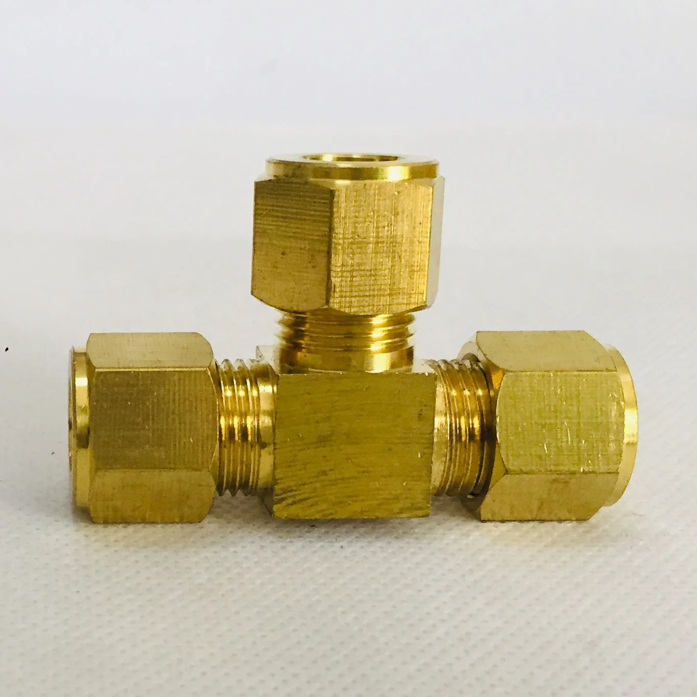 (5pcs/lot) Tee connector,Pipe joint for mist cooling system,Brass Quick Coupling coupling connector
(5pcs/lot) Tee connector,Pipe joint for mist cooling system,Brass Quick Coupling coupling connector
