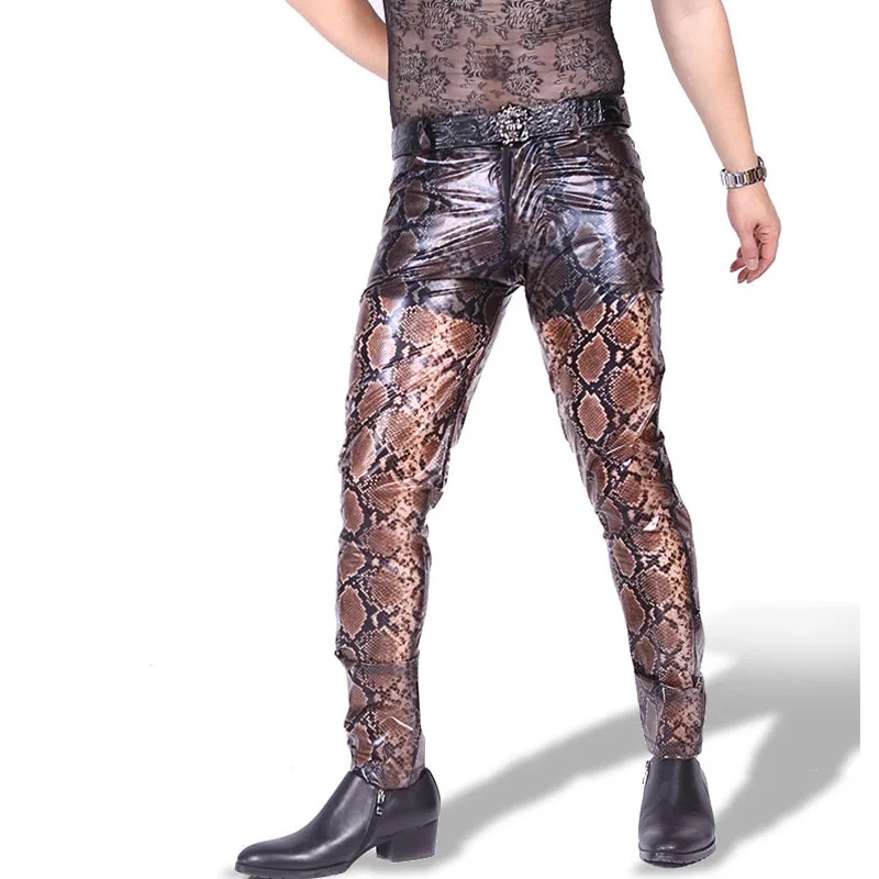 Plus Size Snake Print Thin Transparent PU Leather Pants Men Sexy Pantalon Hombre Streetwear Pantaloni Uomo Pencil Pant Clubwear
Plus Size Snake Print Thin Transparent PU Leather Pants Men Sexy Pantalon Hombre Streetwear Pantaloni Uomo Pencil Pant Clubwear