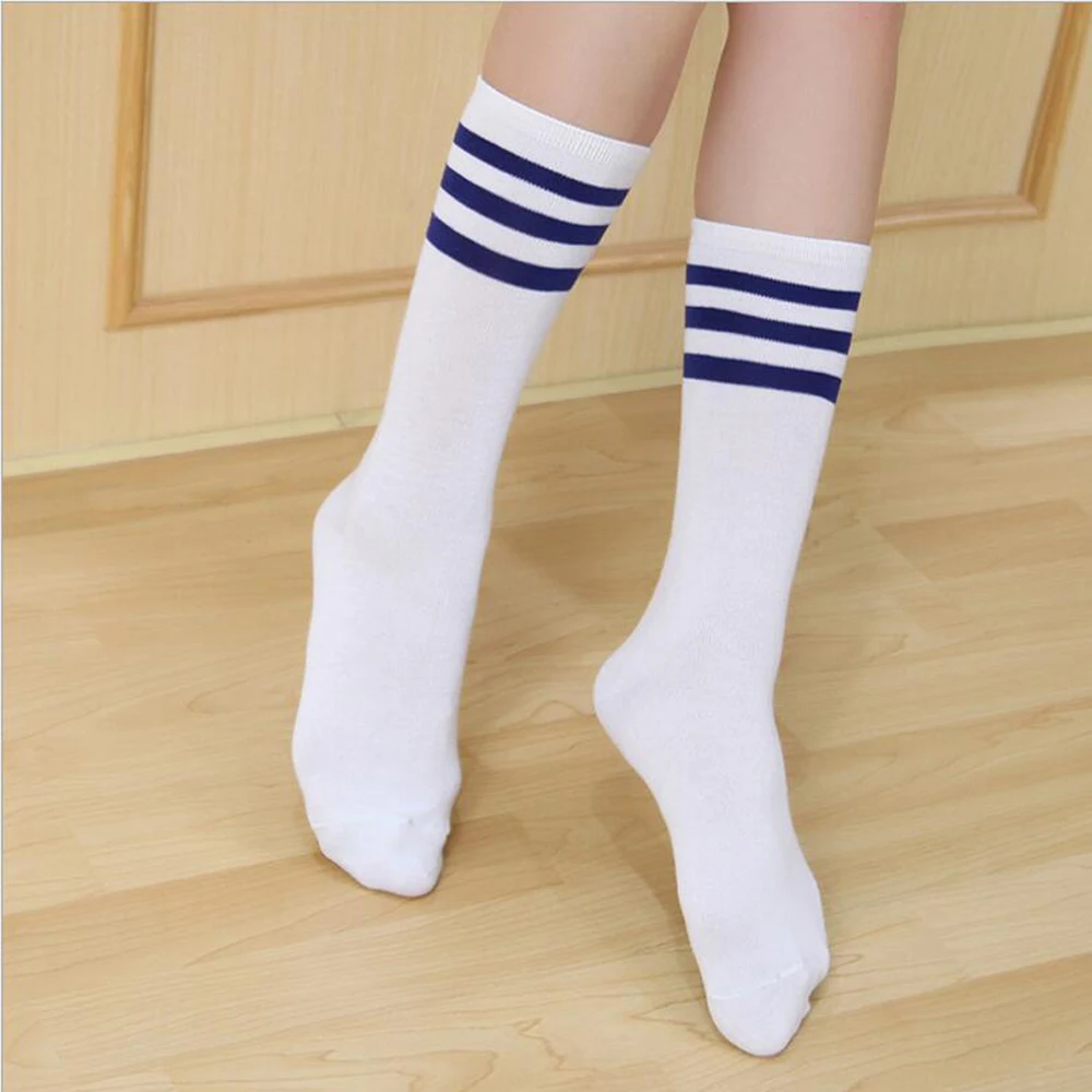 CHENG HENG 1 Pair Two-Bar Female Socks Japanese Micro-Pressure Cotton Socks Medium Tube Socks Three Bar Socks High Tube Striped
CHENG HENG 1 Pair Two-Bar Female Socks Japanese Micro-Pressure Cotton Socks Medium Tube Socks Three Bar Socks High Tube Striped