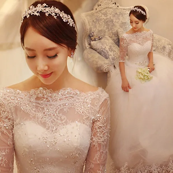 Customized Ball Gown Lace Half Sleeve Wedding Dresses 2019 Princess Boat Neck Plus Size Bridal Gowns vestido de noiva
Customized Ball Gown Lace Half Sleeve Wedding Dresses 2019 Princess Boat Neck Plus Size Bridal Gowns vestido de noiva