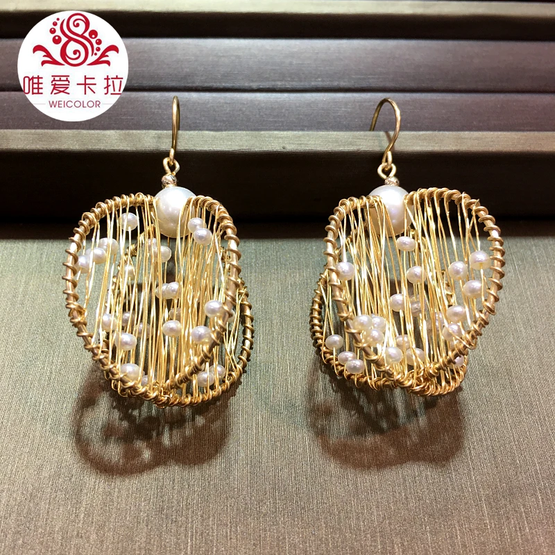 WEICOLOR DIY ! Good Quality Gold Mixed Newest Design! Round Lantern Shaped Handmade Natural White Freshwater Earrings
WEICOLOR DIY ! Good Quality Gold Mixed Newest Design! Round Lantern Shaped Handmade Natural White Freshwater Earrings