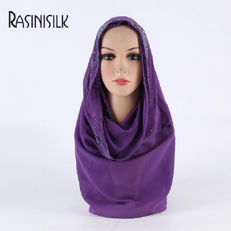 Luxury Diamonds Exquisite Floral Pattern Hijab Scarf Ladies Hot Drilling Glitter Muslim Shawls Arab Scarf Turban Headscarf Wrap
Luxury Diamonds Exquisite Floral Pattern Hijab Scarf Ladies Hot Drilling Glitter Muslim Shawls Arab Scarf Turban Headscarf Wrap