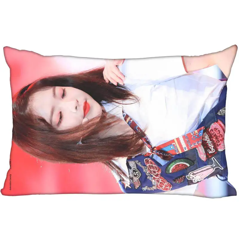 New Arrival Custom Red Velvet Yeri Satin Pillowcase 35x45cm (one side) Printed Zipper Pillow Cover Custom your image gift
New Arrival Custom Red Velvet Yeri Satin Pillowcase 35x45cm (one side) Printed Zipper Pillow Cover Custom your image gift