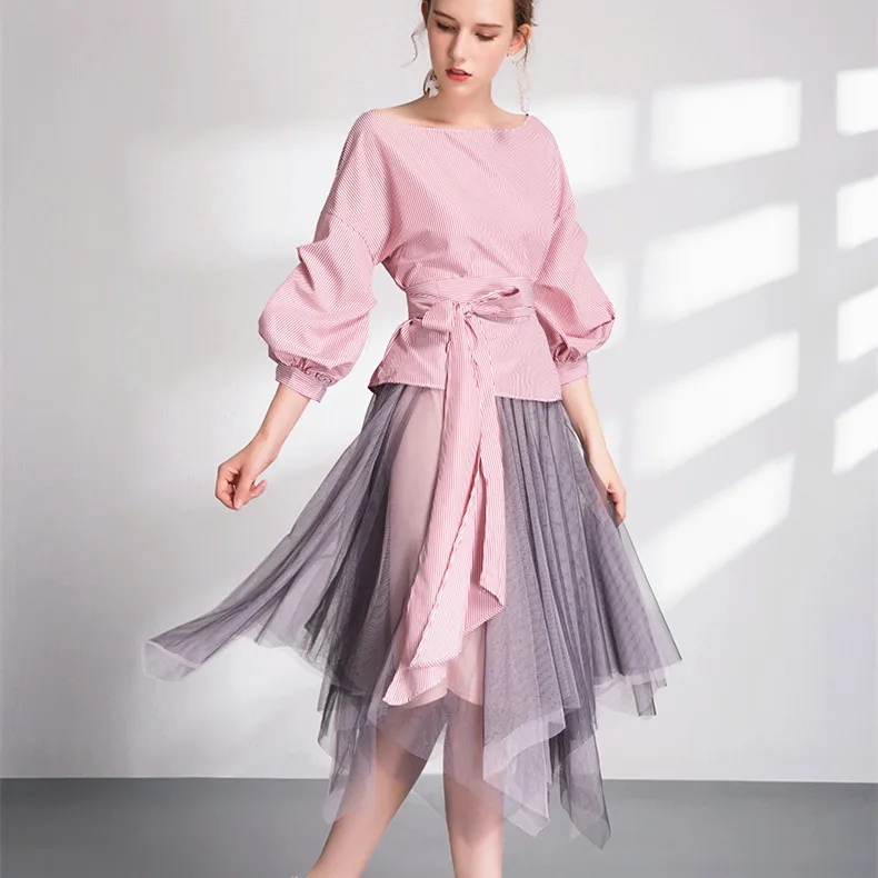 Spring Summer Women Clothing Set Slash Neck Lantern Sleeve Stripped Blouses Crop Big Bows Tops+ Nesh Irregular Skirts Suit NS316
Spring Summer Women Clothing Set Slash Neck Lantern Sleeve Stripped Blouses Crop Big Bows Tops+ Nesh Irregular Skirts Suit NS316